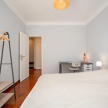 Appartement 2-bedroom Holiday 90sqm Beach In 500m Costa da Caparica